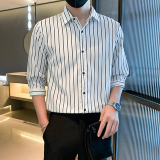 Light Cooked Style Shirt For Men With Black And White Stripes Phosgene