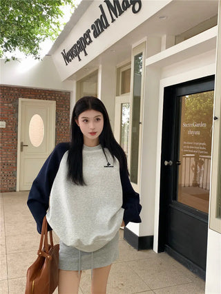 Letter Embroidery Contrast Color Loose Mid-length Long Sleeve Top Phosgene