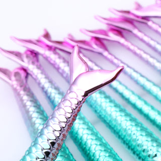 Mermaid Shaped Makeup Brushes - Phosgene